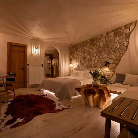 Maison Michelangelo أراخوفا