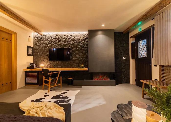 Maison Michelangelo * Αράχωβα